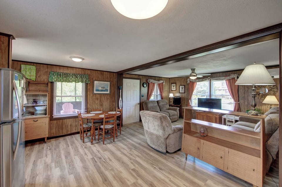 Kitchen (2)