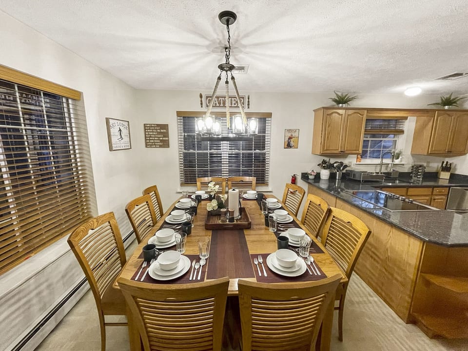 Lots of comfy seating in the vibrant dining room, and a fully stocked kitchen