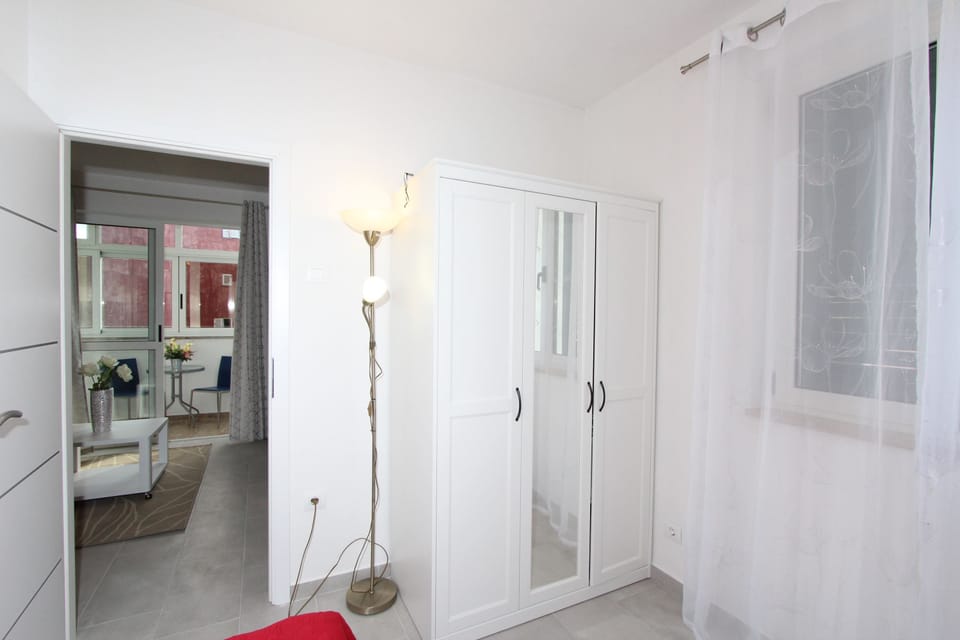 Apartment, 2 Bedrooms | 2 bedrooms, iron/ironing board, free WiFi, bed sheets