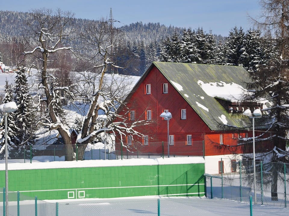 Branch, Window, Winter, Neighbourhood, House, Slope, Home, Roof, Building, Residential Area