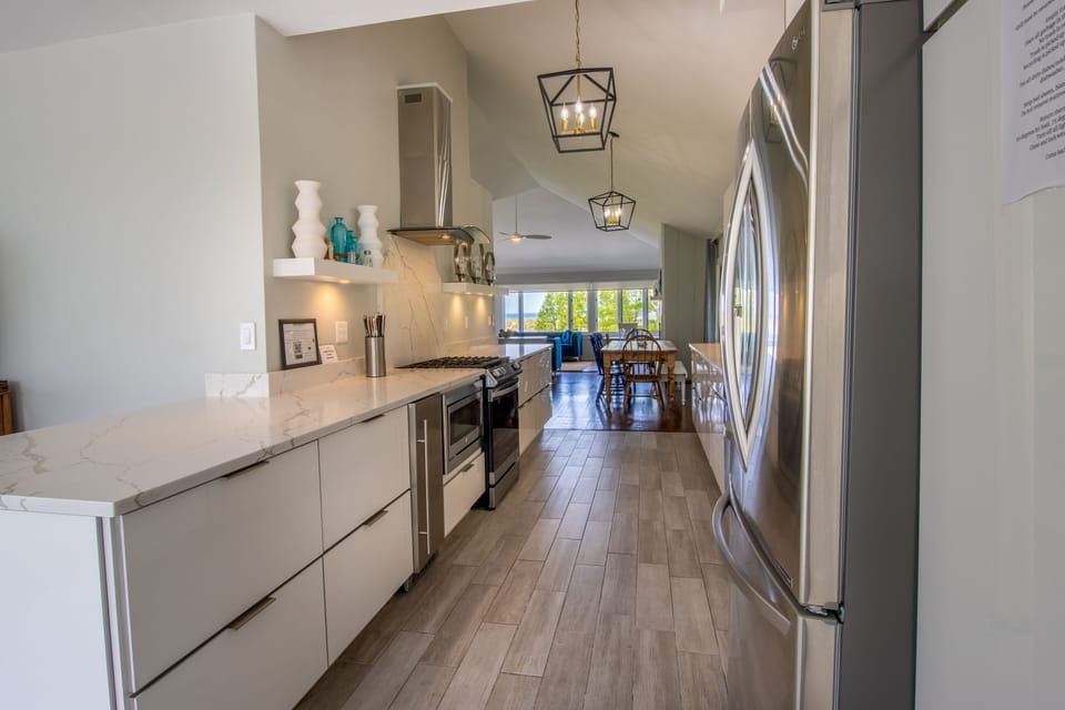 Main Level | Kitchen