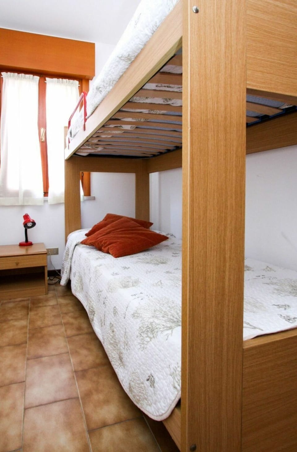 Bed, Room, Bedroom, Furniture, Property, Bed Frame, Interior Design, Building, Wall, House