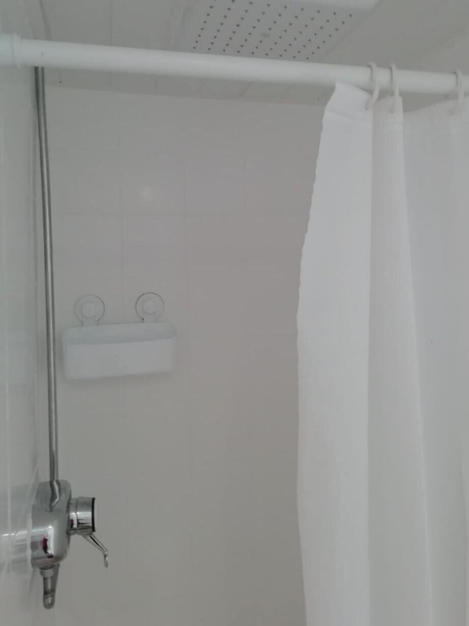 Double Room, 1 King Bed | Bathroom shower