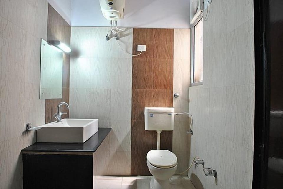 Shower, slippers