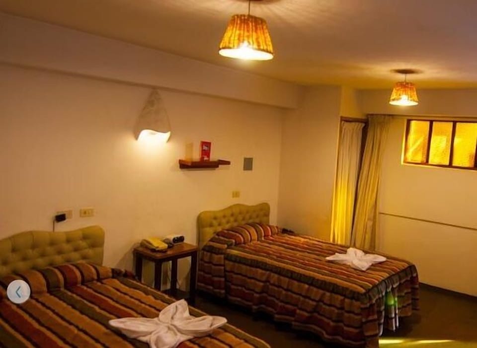 Twin Room, 2 Twin Beds | In-room safe, soundproofing, free WiFi, bed sheets