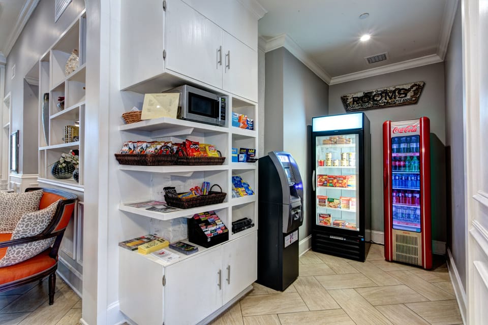 ATM/banking on site