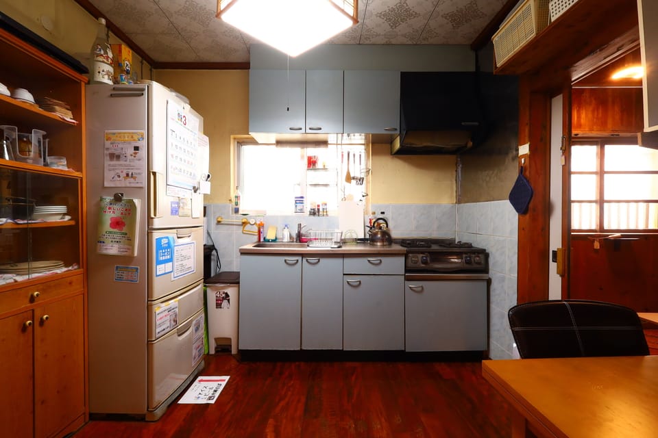 Coffee/tea maker, refrigerator (on request), microwave (on request)