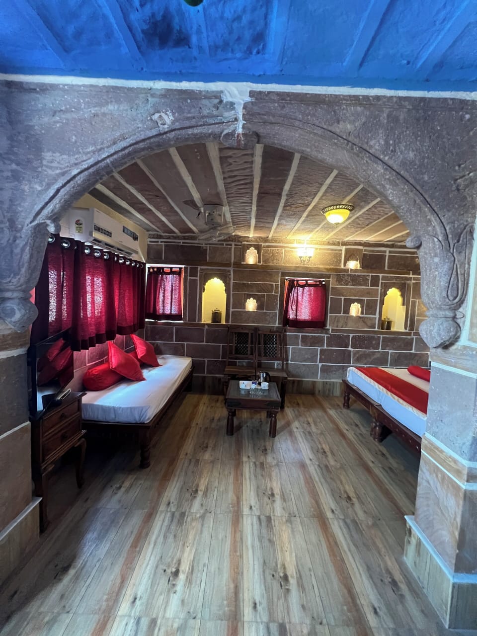 Fort View Maharaja Family Suite | Hypo-allergenic bedding available, in-room safe, desk
