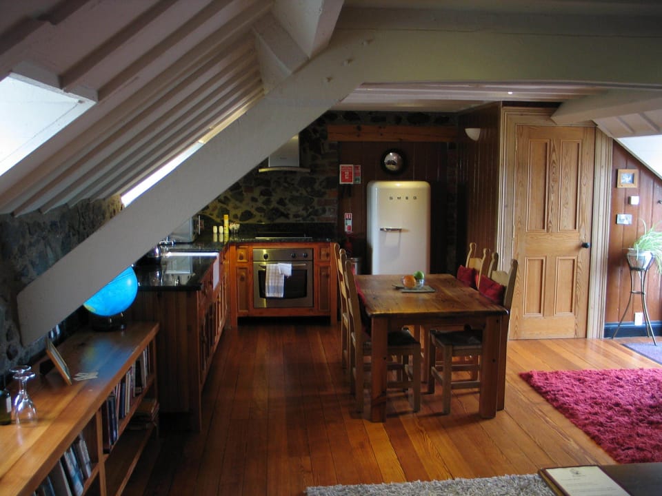 Grand Suite | Private kitchen | Coffee/tea maker, electric kettle