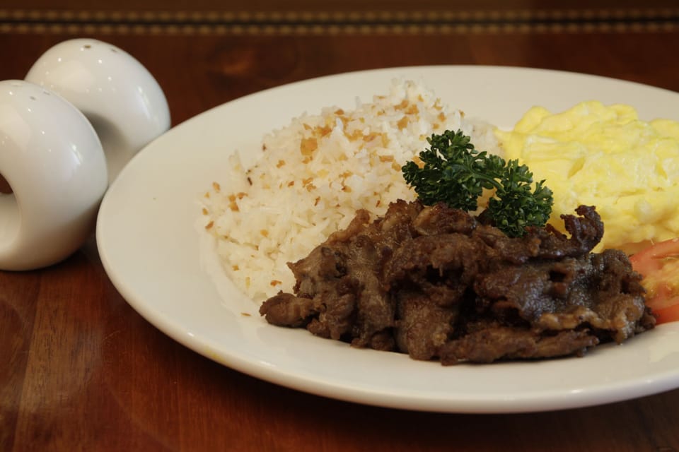 Daily cooked-to-order breakfast for a fee