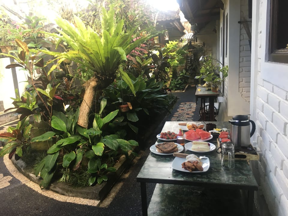 Danas Canggu Guesthouse Bed and Breakfast in North Kuta