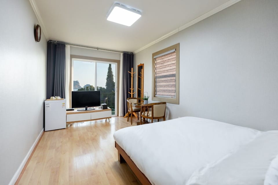 Room (8py) | Free WiFi