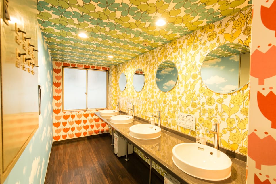 Bathroom sink