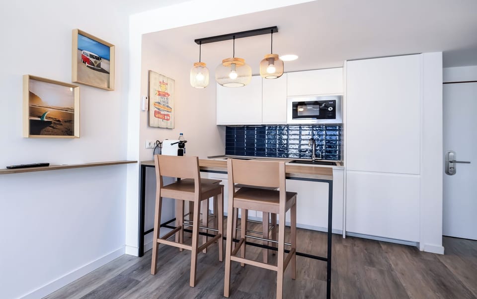 Sweet Home Apartment, with Pool or Garden View (no cleaning service) | Private kitchen | Coffee/tea maker