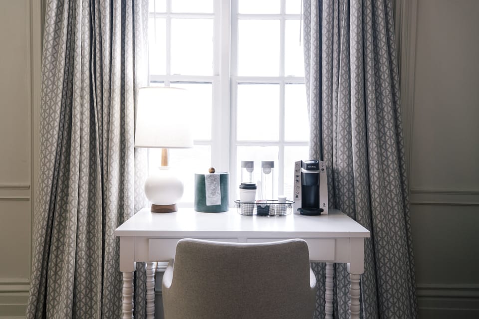 Premium bedding, in-room safe, desk, laptop workspace