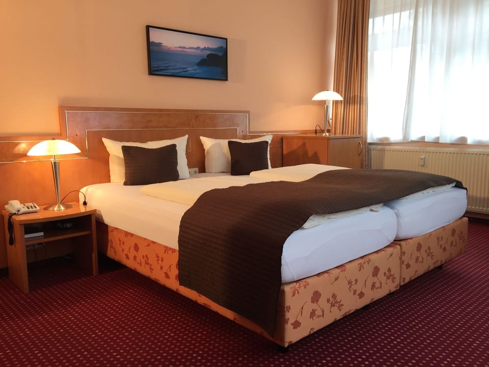Comfort Double Room | Premium bedding, minibar, desk, iron/ironing board