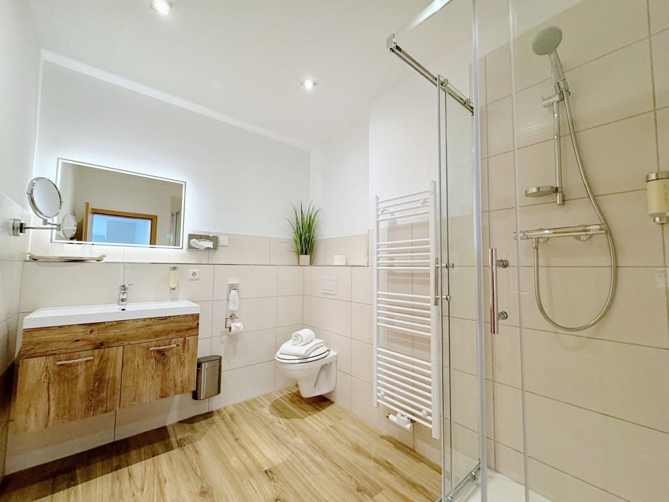 Shower, free toiletries, hair dryer, towels