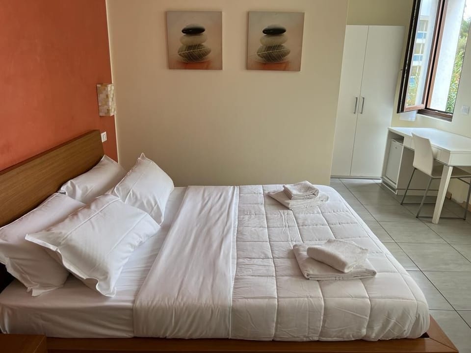 Deluxe Triple Room, City View | View from room