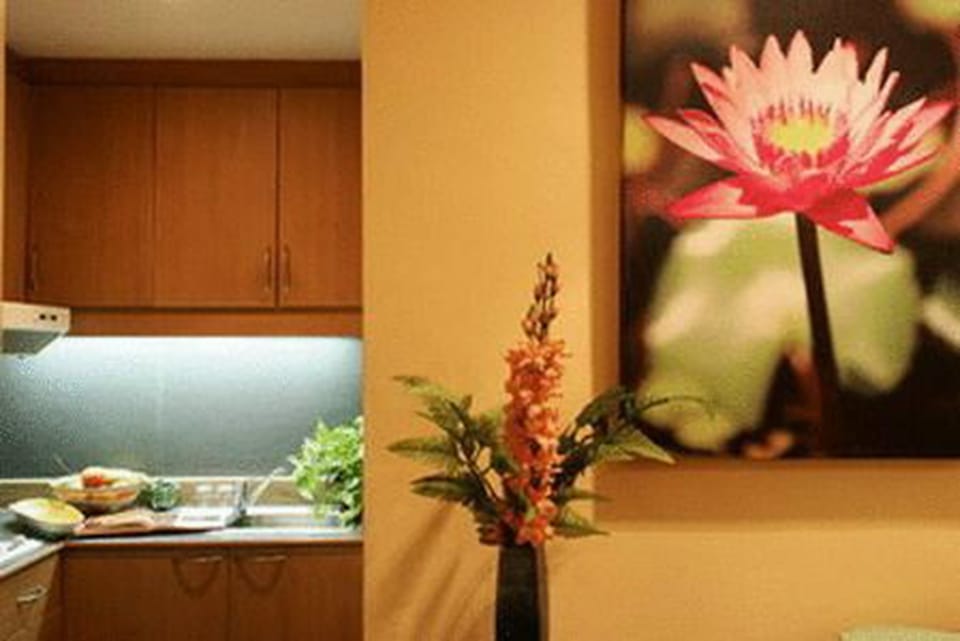 In-room safe, rollaway beds, WiFi