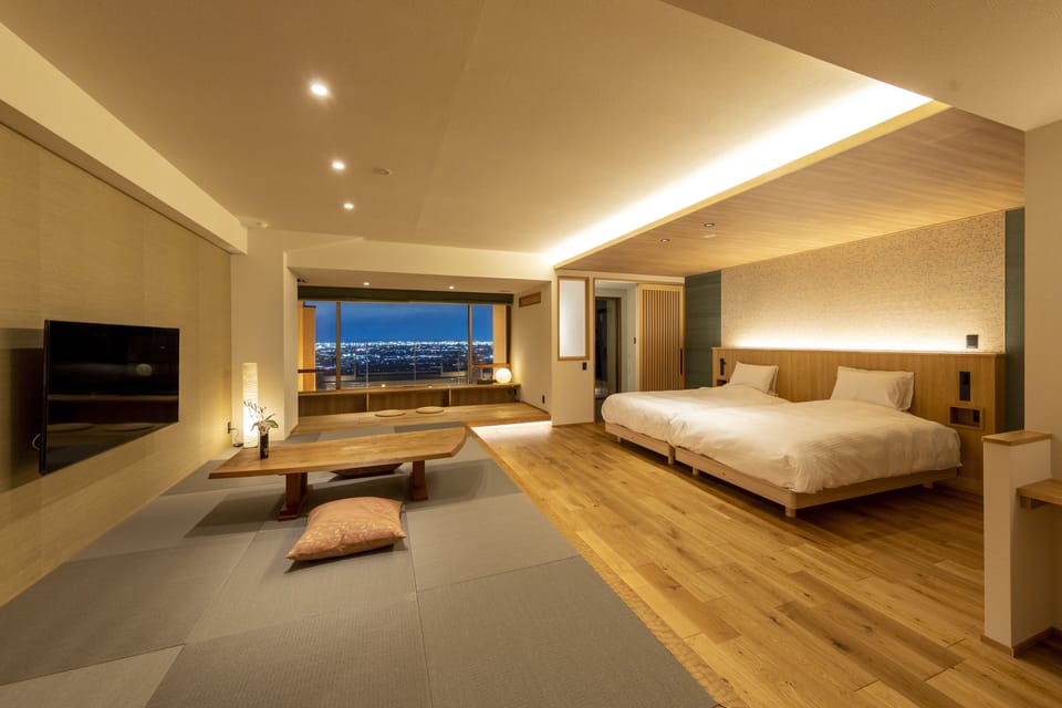 Japanese Western Style Suite Room with Outside Bath | In-room safe, free WiFi, bed sheets