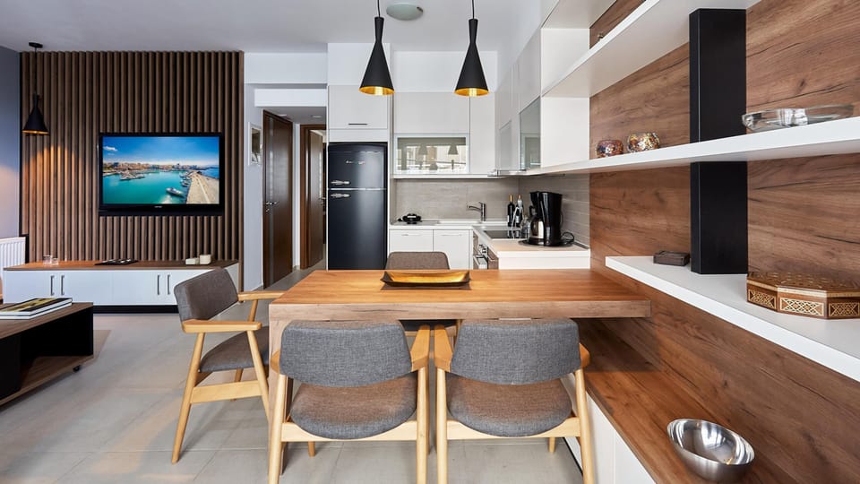 Apartment | Dining room