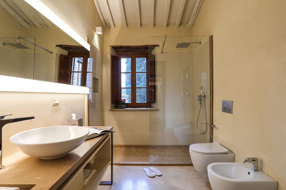 Superior Double Room (Dependance) | Bathroom | Shower, free toiletries, hair dryer, bathrobes