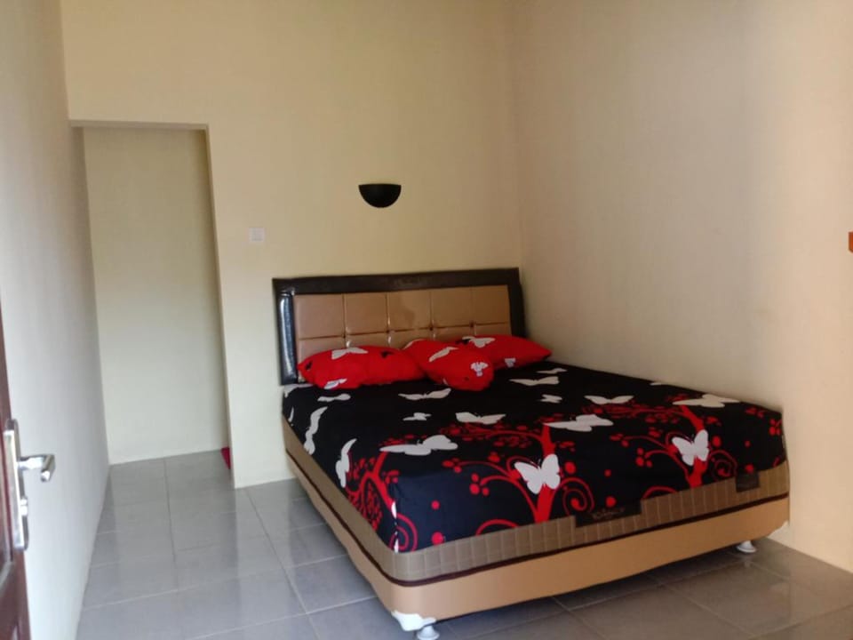 Standard Room | Free WiFi