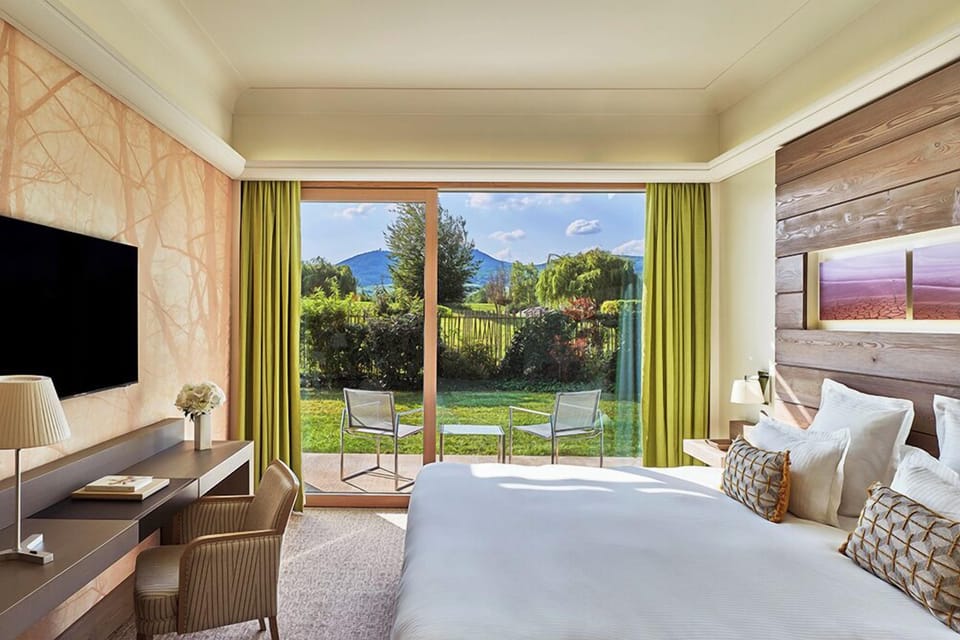 Superior Room, Garden View, Ground Floor | Premium bedding, minibar, in-room safe, desk