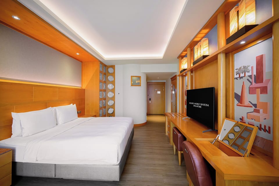 Minibar (free items), in-room safe, desk, iron/ironing board