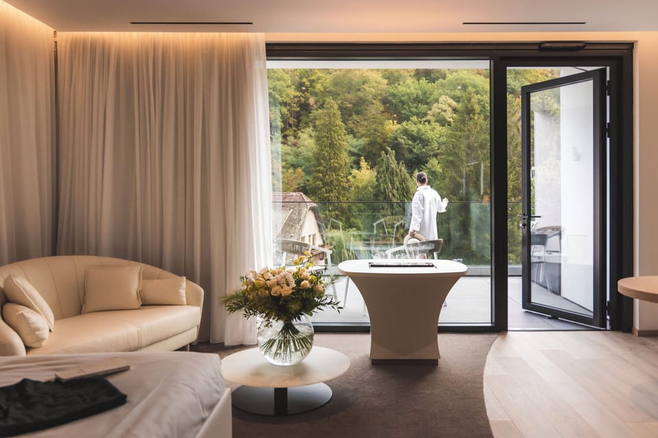 Suite avec Terrasse et accès Spa inclus | Minibar, in-room safe, soundproofing, iron/ironing board (on request)