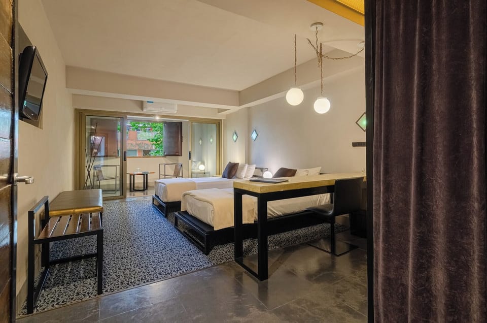 Standard Suite, 2 Twin Beds | Premium bedding, pillowtop beds, in-room safe, individually decorated