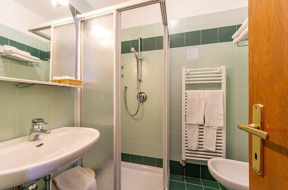 Double or Twin Room | In-room safe, individually decorated, desk, blackout drapes