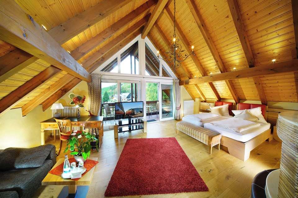 Studio | Premium bedding, down comforters, Tempur-Pedic beds, minibar