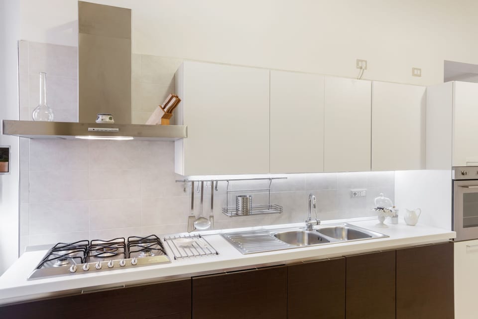 Apartment, 2 Bedrooms | Private kitchen | Full-size fridge, microwave, oven, stovetop