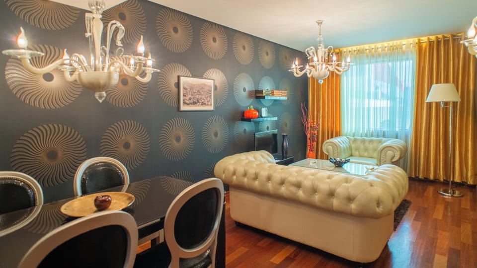 Minibar, in-room safe, desk, blackout drapes