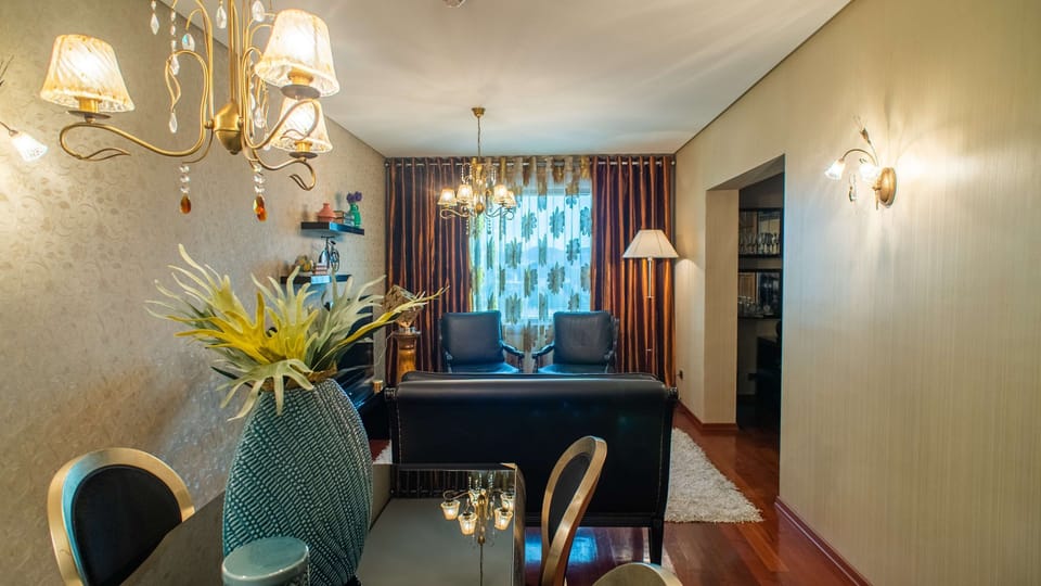 Minibar, in-room safe, desk, blackout drapes