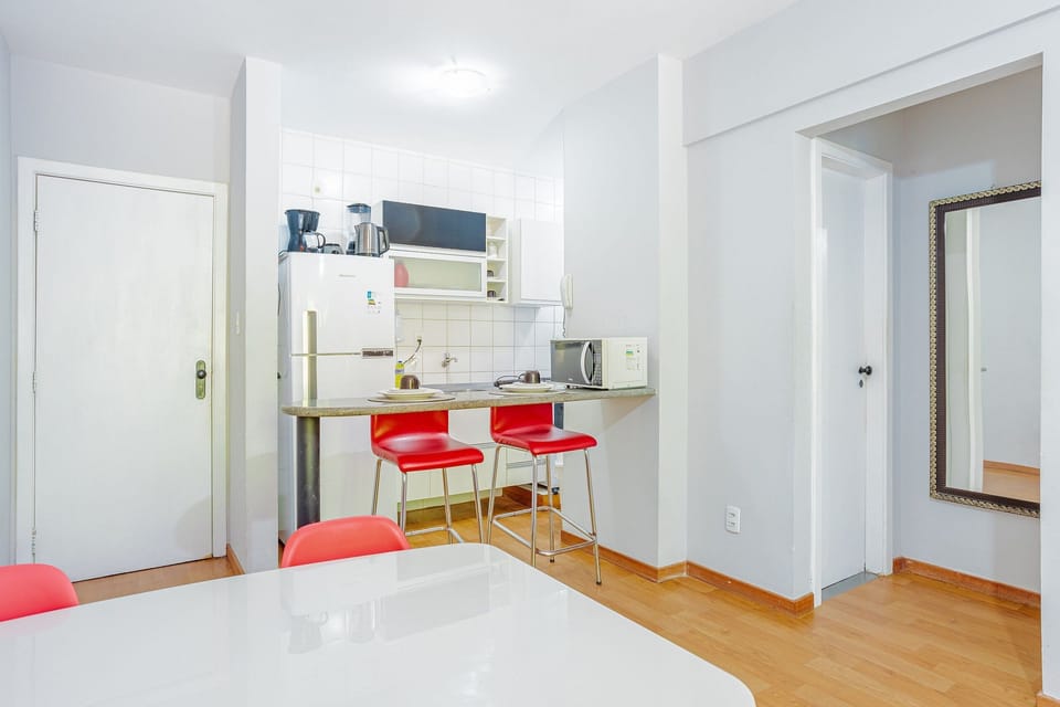 Apartment | Dining