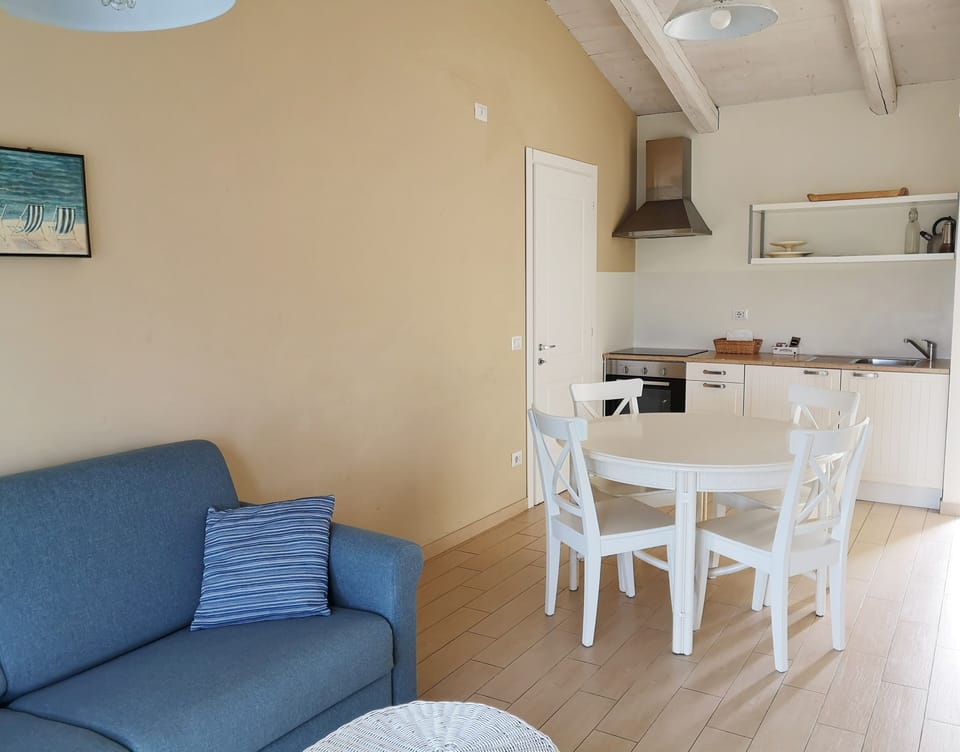 Standard Apartment (Sable Azur) | Premium bedding, in-room safe, individually decorated