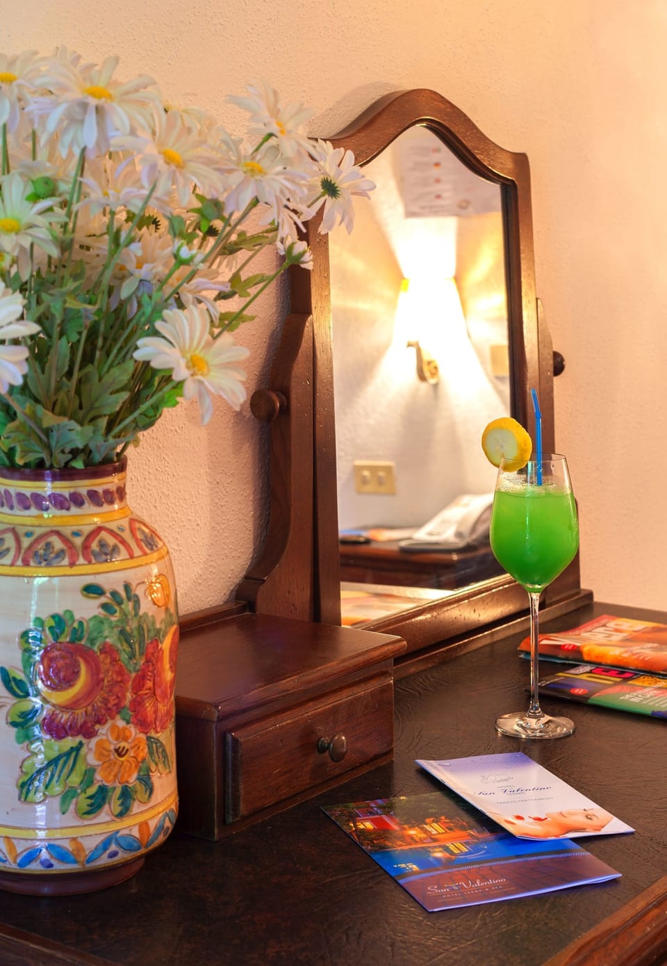 Economy Double or Twin Room | Minibar, in-room safe, desk, free WiFi