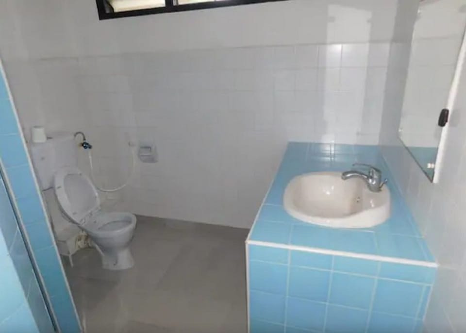 Cottage | Bathroom | Shower, rainfall showerhead, slippers, towels