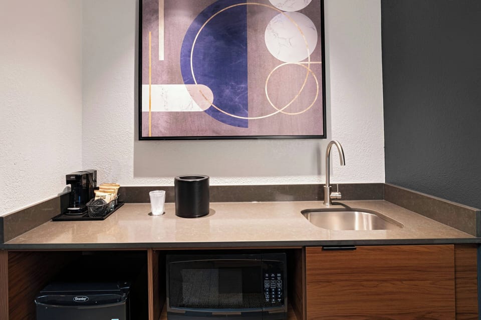 Premium bedding, pillowtop beds, in-room safe, desk