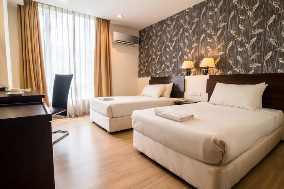 Superior Twin Room, Balcony, City View | In-room safe, desk, blackout drapes, iron/ironing board