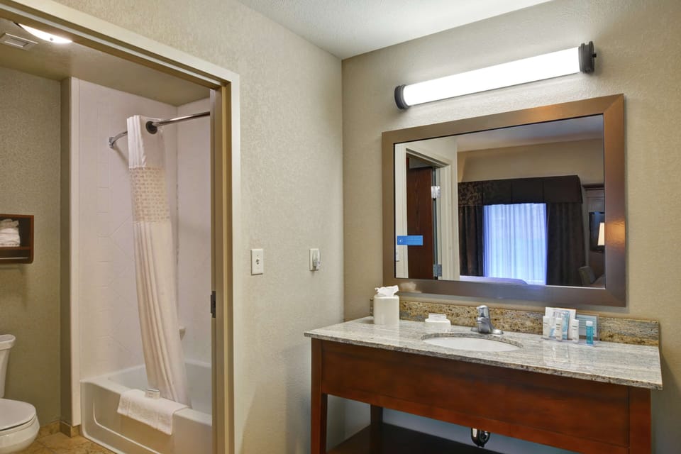 Hair dryer, towels