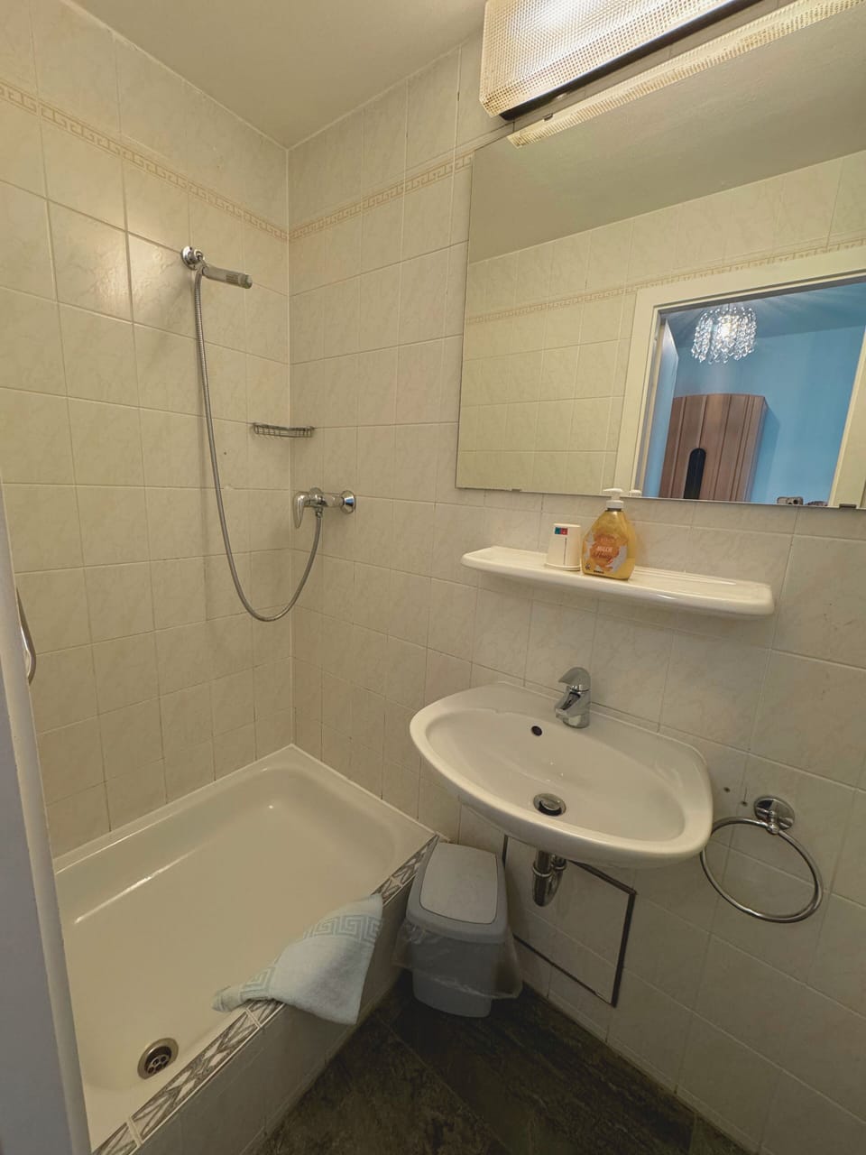 Hair dryer (on request), towels