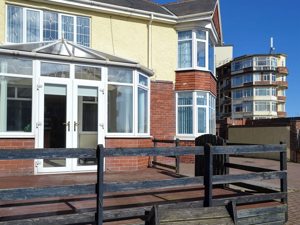 Private, enclosed courtyard | Fisherman&rsquo;s Friend, Bridlington