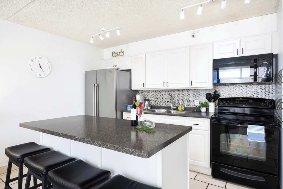 Your fully-equipped kitchen has everything you need!