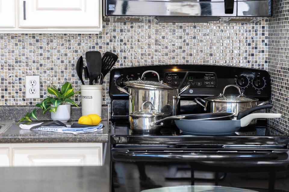 Pots and pans available in your kitchen!