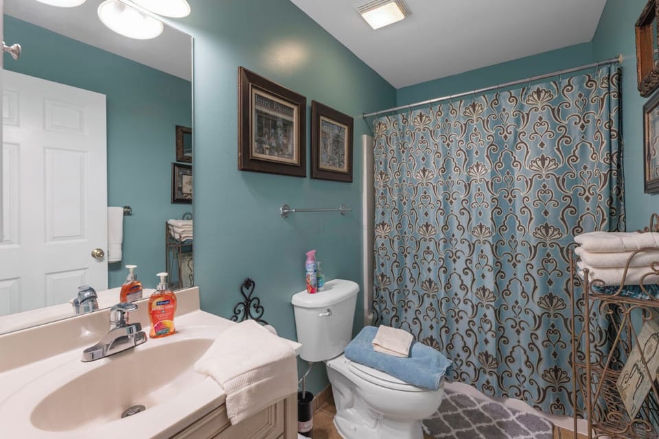 Bathroom 2