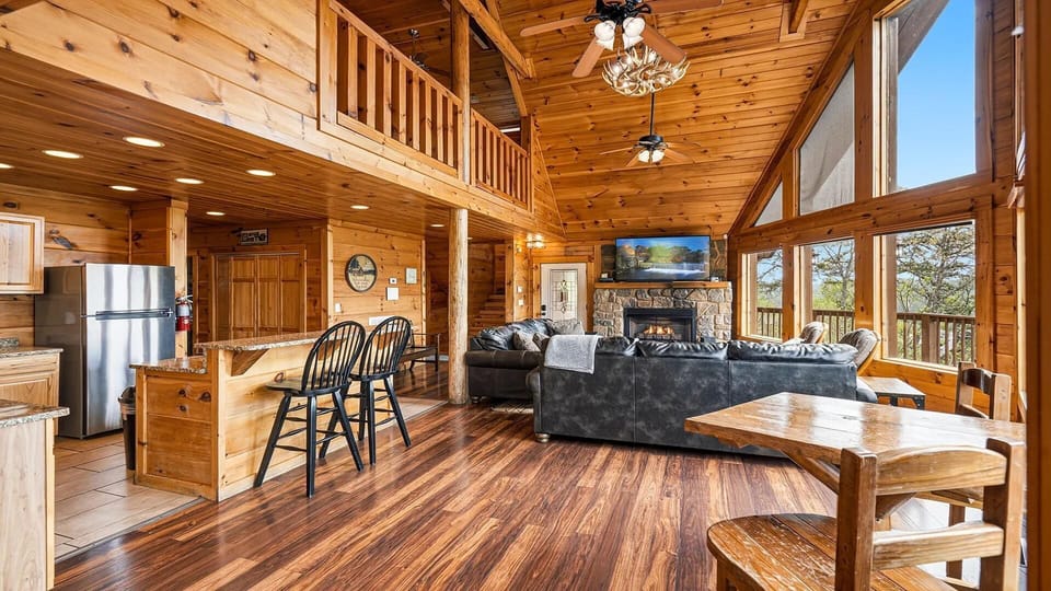 Splash Mountain Magic Living Area
