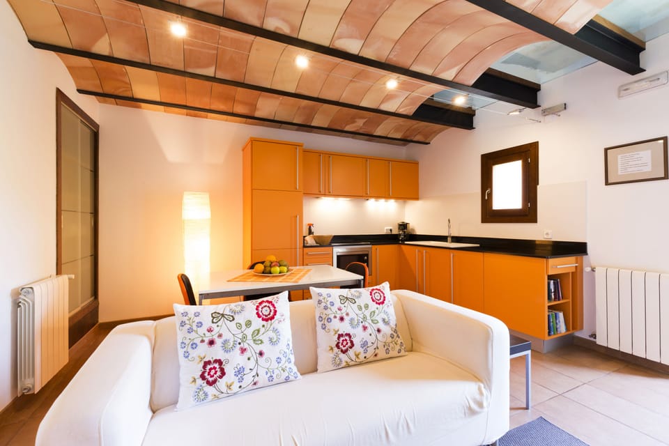Standard Apartment, 1 Bedroom | Private kitchen | Cookware/dishes/utensils